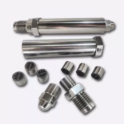 Enjeksiyon nozzle